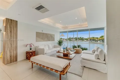 5900 Collins Avenue Miami Beach FL 33140