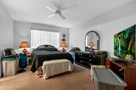 783 NW 42nd Place Deerfield Beach FL 33064