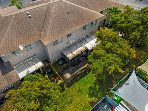 783 NW 42nd Place Deerfield Beach FL 33064