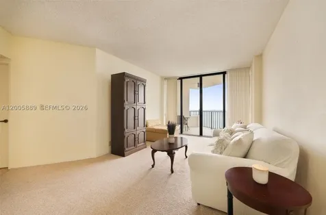 520 Brickell Key Drive Miami FL 33131