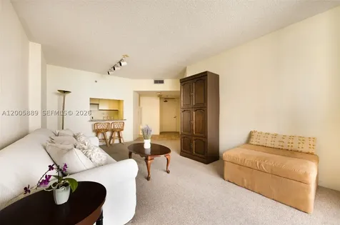 520 Brickell Key Drive Miami FL 33131