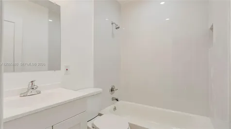 1085 NE 128th Street North Miami FL 33161