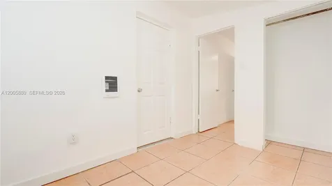 1085 NE 128th Street North Miami FL 33161