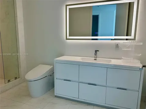 18555 Collins Avenue Sunny Isles Beach FL 33160