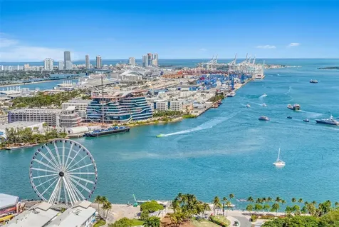 244 Biscayne Boulevard Miami FL 33132