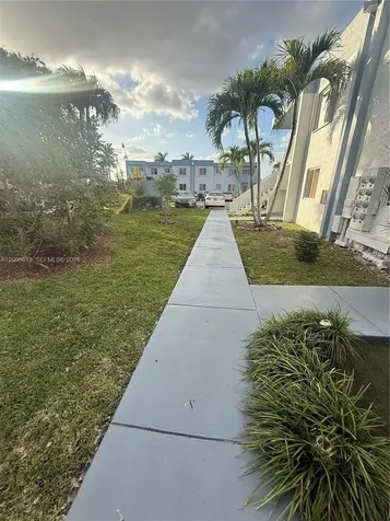 6219 SW 131st Place Miami FL 33183