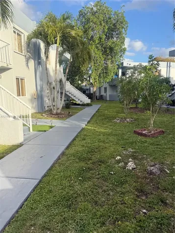 6219 SW 131st Place Miami FL 33183