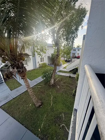 6219 SW 131st Place Miami FL 33183