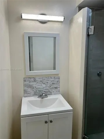 5041 W Oakland Park Boulevard Lauderdale Lakes FL 33313