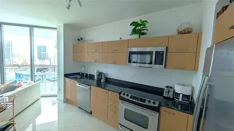 350 S Miami Avenue Miami FL 33130