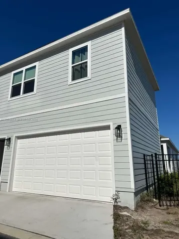 2952 Embark Trail Saint Cloud FL 33179