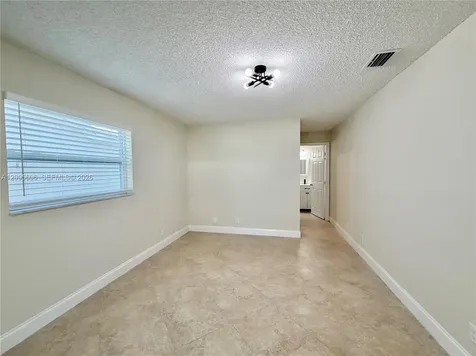 8581 NW 17th Street Plantation FL 33322