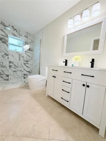 8581 NW 17th Street Plantation FL 33322