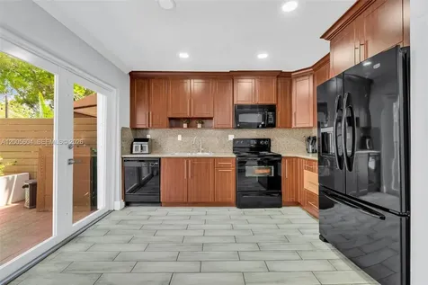 11159 SW 154th Place Miami FL 33196
