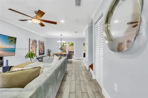 11159 SW 154th Place Miami FL 33196