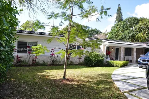 7400 SW 116th Street Pinecrest FL 33156