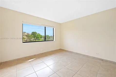 6601 SW 116th Court Miami FL 33173