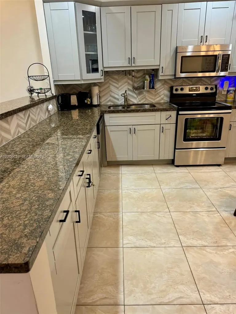 3725 S Ocean Drive Hollywood FL 33019