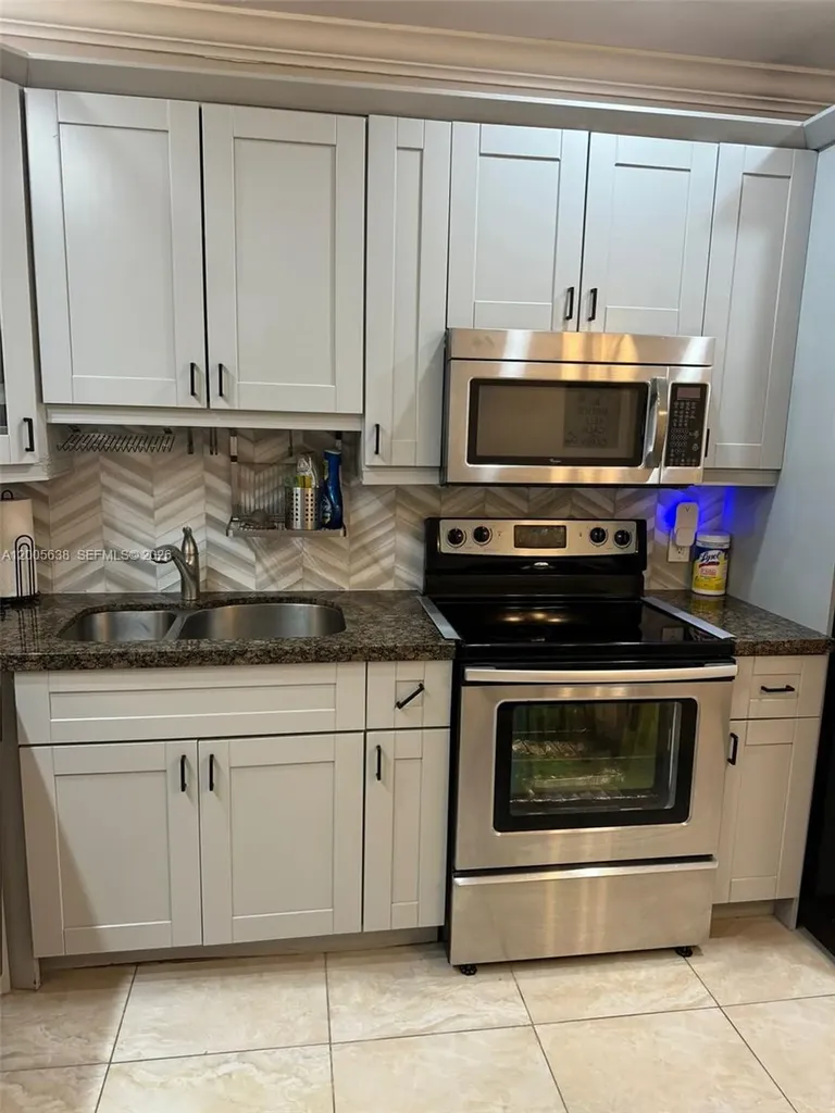 3725 S Ocean Drive Hollywood FL 33019