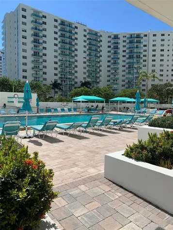 3725 S Ocean Drive Hollywood FL 33019