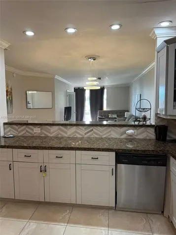 3725 S Ocean Drive Hollywood FL 33019