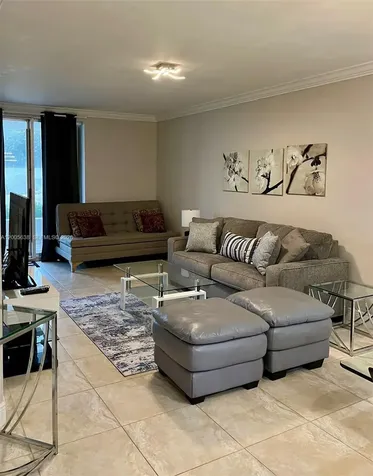 3725 S Ocean Drive Hollywood FL 33019