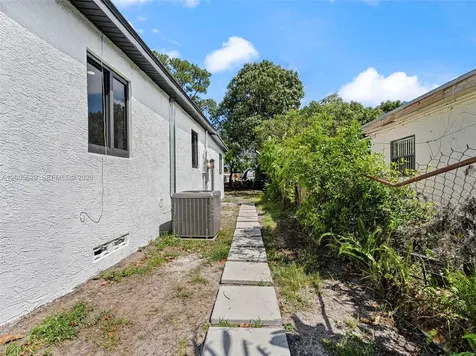 340 Carolina Avenue Fort Lauderdale FL 33312