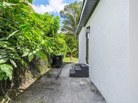 340 Carolina Avenue Fort Lauderdale FL 33312