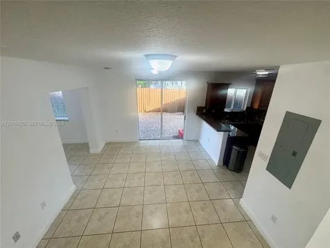 14562 SW 29th Terrace Miami FL 33175