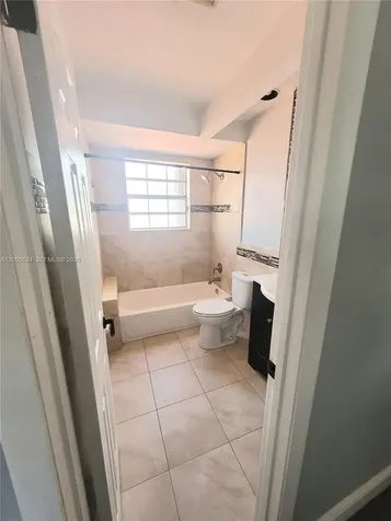 8248 NW 199th Terrace Hialeah FL 33015