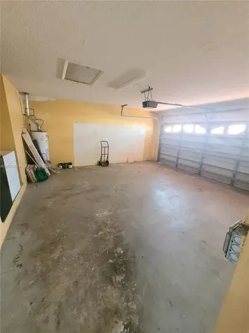 8248 NW 199th Terrace Hialeah FL 33015
