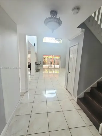8248 NW 199th Terrace Hialeah FL 33015