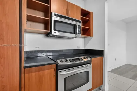 2775 NE 187th Street Aventura FL 33180