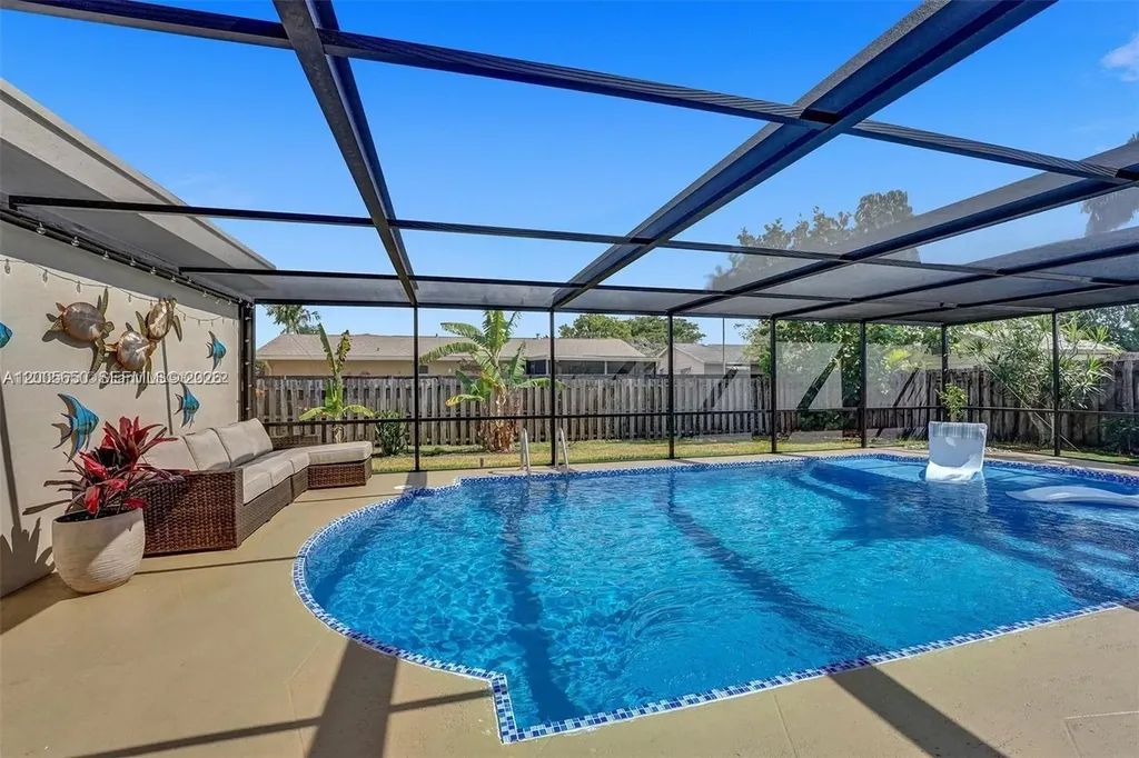 6549 Sleepy Willow Way Delray Beach FL 33484
