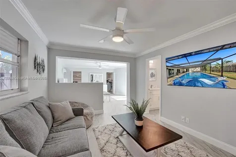 6549 Sleepy Willow Way Delray Beach FL 33484
