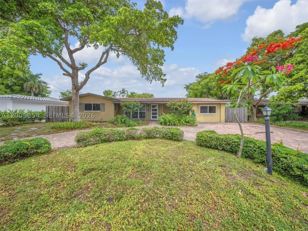 4401 NE 15th Terrace Oakland Park FL 33334