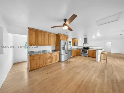 4401 NE 15th Terrace Oakland Park FL 33334