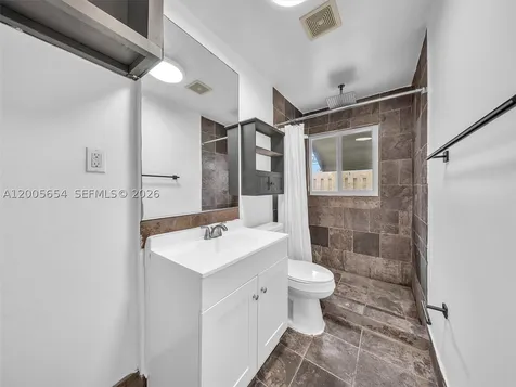 4401 NE 15th Terrace Oakland Park FL 33334