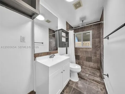 4401 NE 15th Terrace Oakland Park FL 33334