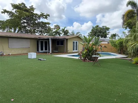4401 NE 15th Terrace Oakland Park FL 33334
