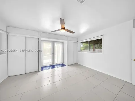 4401 NE 15th Terrace Oakland Park FL 33334