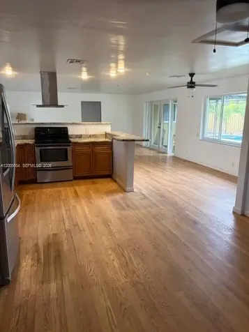 4401 NE 15th Terrace Oakland Park FL 33334