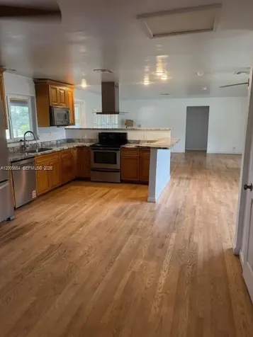 4401 NE 15th Terrace Oakland Park FL 33334