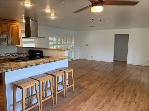 4401 NE 15th Terrace Oakland Park FL 33334