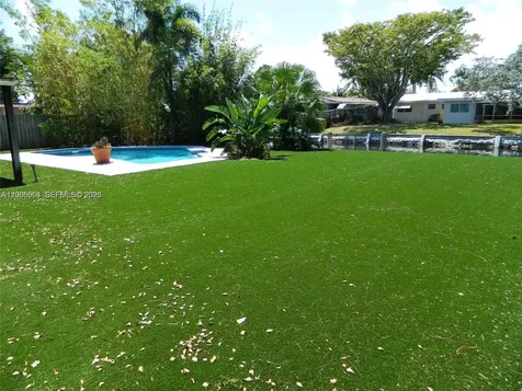 4401 NE 15th Terrace Oakland Park FL 33334