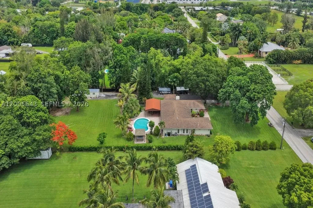 4981 SW 186th Avenue Southwest Ranches FL 33332