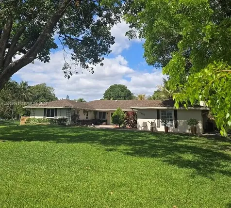 4981 SW 186th Avenue Southwest Ranches FL 33332