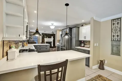 4981 SW 186th Avenue Southwest Ranches FL 33332