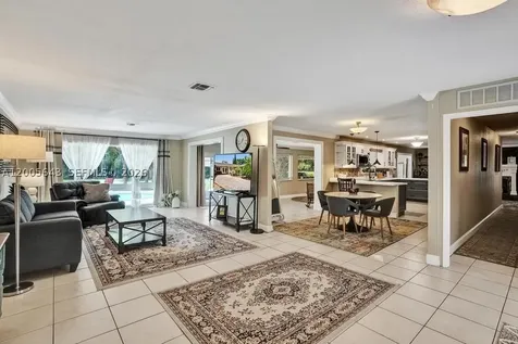 4981 SW 186th Avenue Southwest Ranches FL 33332