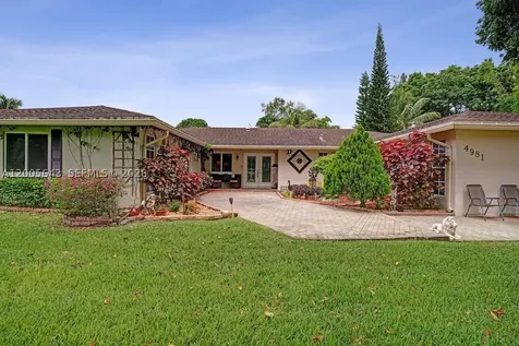 4981 SW 186th Avenue Southwest Ranches FL 33332
